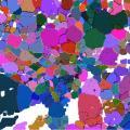 EBSD Euler map. Diversi colori indicano orientazioni cristallografiche differenti.